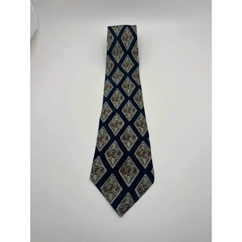 Christopher Hayes Mens Silk Tie Navy Blue Geometric Diamond Made in Italy